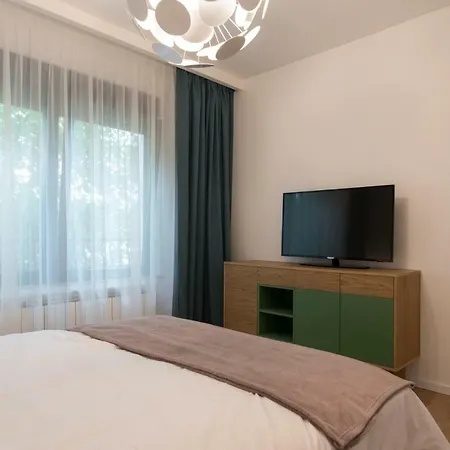 Arbans Elegant Apartment In The City Center Bucharest Exterior photo