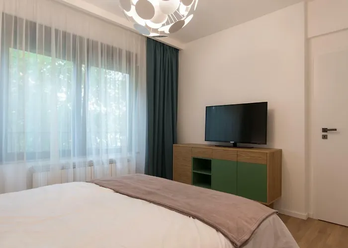 Arbans Elegant Apartment In The City Center